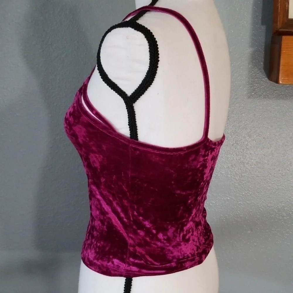 Strappy Crush Velvet Crop